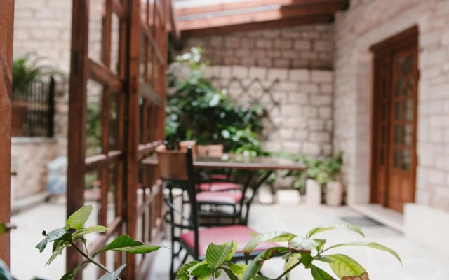 Kentrikon Hotel
