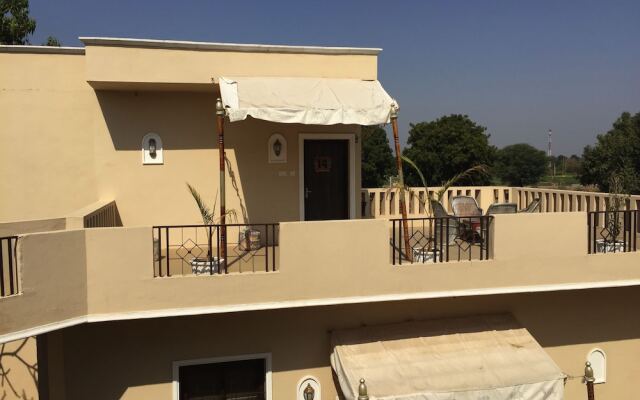 Glitz Ranthambore Safari Resort