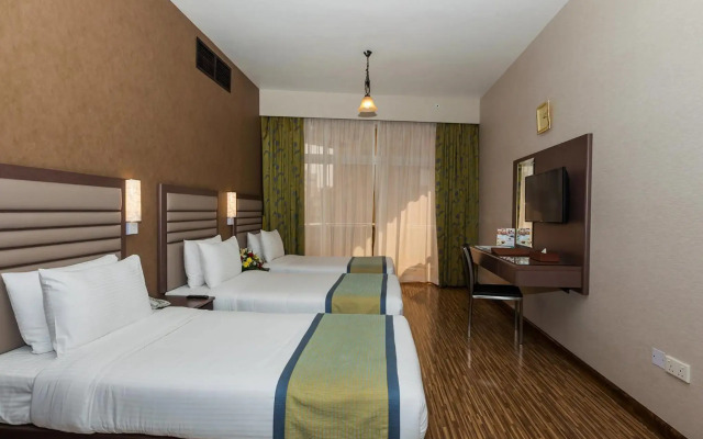 Royal Falcon Hotel