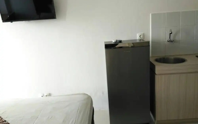 1br Apartment With Pool