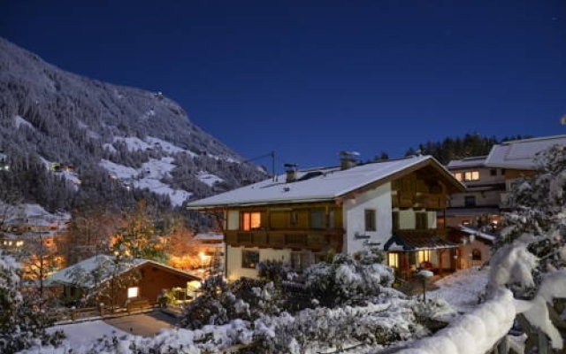 Haus Troppmair Pension