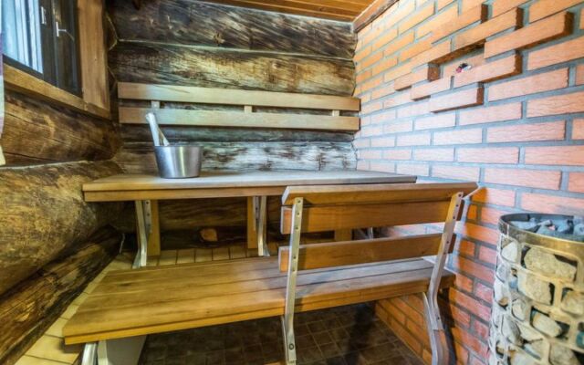 Mustalampi 2 kurkiaura