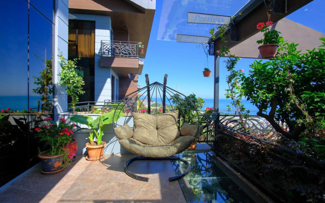 Peerless Villas Hotel