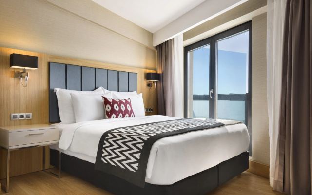 Super 8 by Wyndham Buffalo