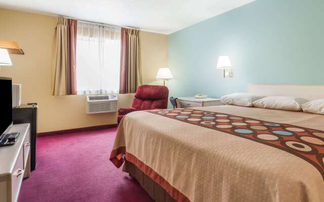 Super 8 by Wyndham Nephi