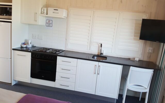 Brenton On Sea Cottages