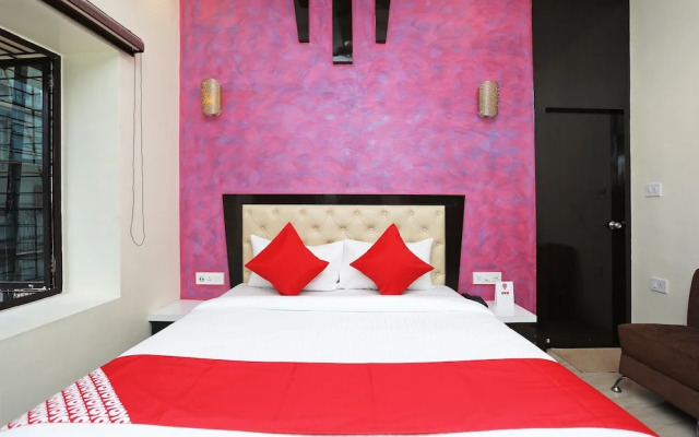 OYO 15617 Abi's Inn
