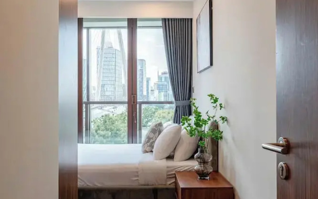 Metropole Residences Luxury Suite