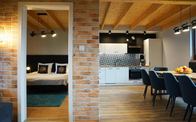 Holiday Resort With Sauna and Jacuzzi, Mielenko