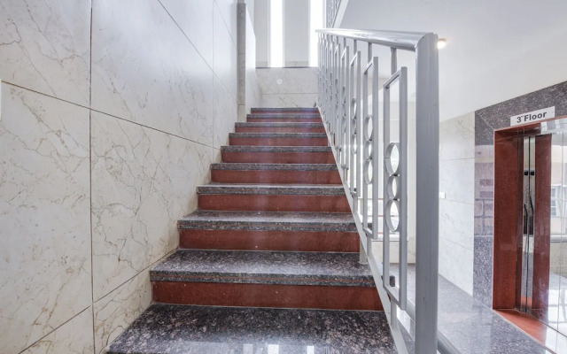 Fabhotel Sg5 Inn Suites