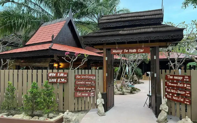 Paradise Pearl Bungalows
