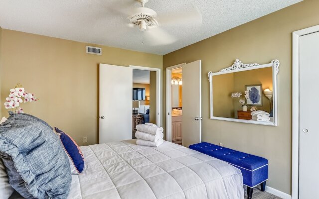 WVT 604 is a Beautiful 3 BR 2 Ba with a Boat Slip by RedAwning