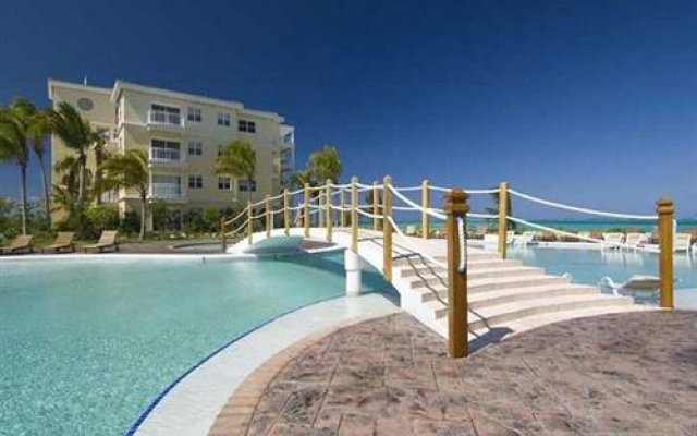 St. Charles Condominium in Sandy Point, Turks and Caicos from 727$, photos, reviews - zenhotels.com