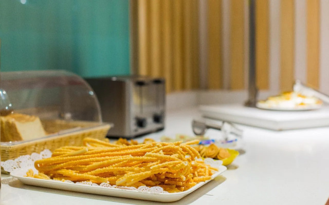 Ibis Lanzhou Train Station