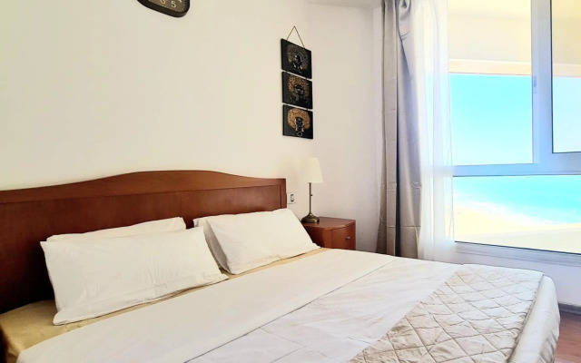 GO to apartments in Leonardo