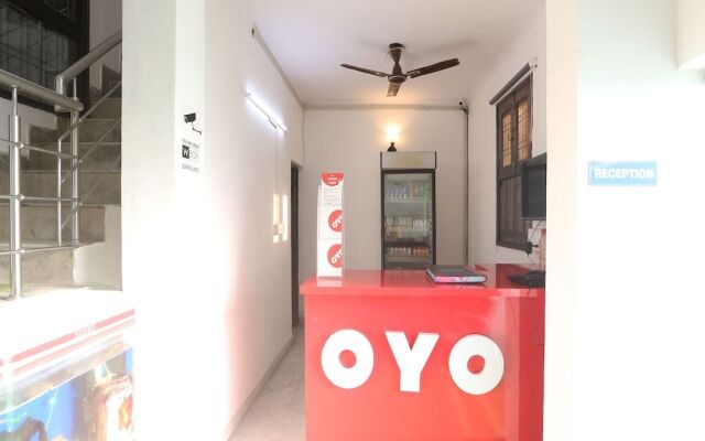 Oyo 22125 Bleu Ville