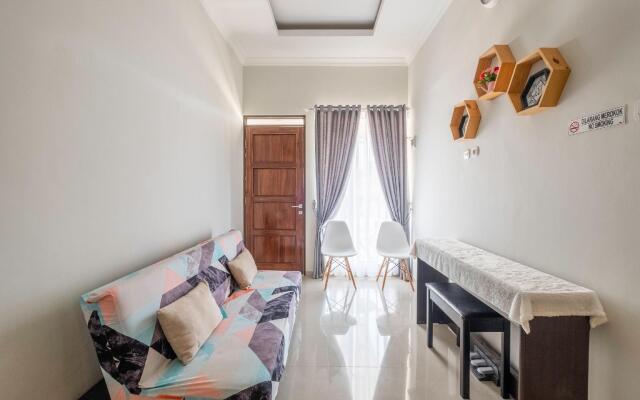 OYO 1504 Alana Gardenia Syariah