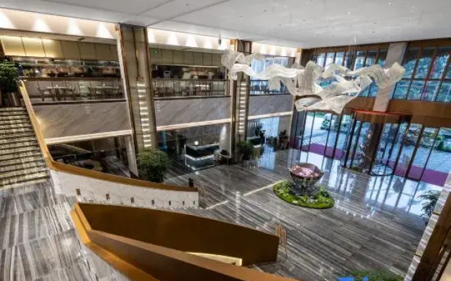 hotel lemarquis