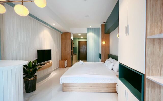 EEM Apartments Central