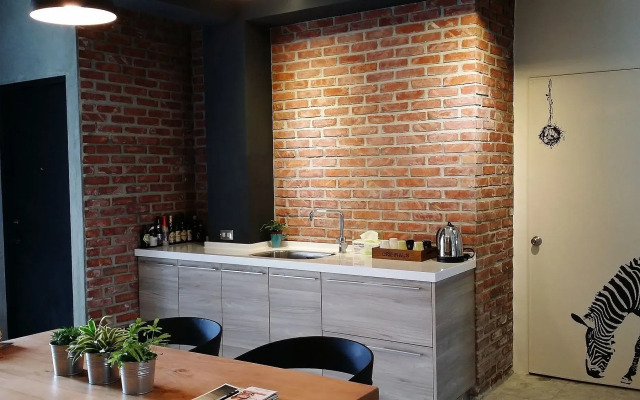 Mutter Apartment