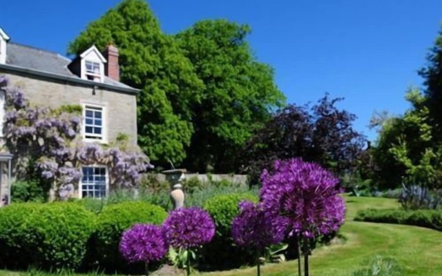 Church House Kington