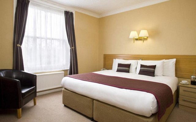 Best Western Burns Hotel Kensington