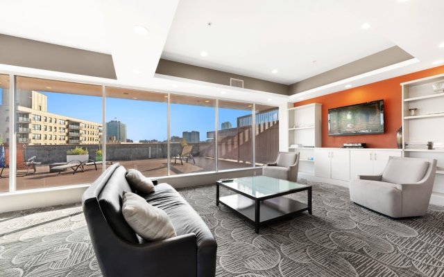 Global Luxury Suites on Prospect Street