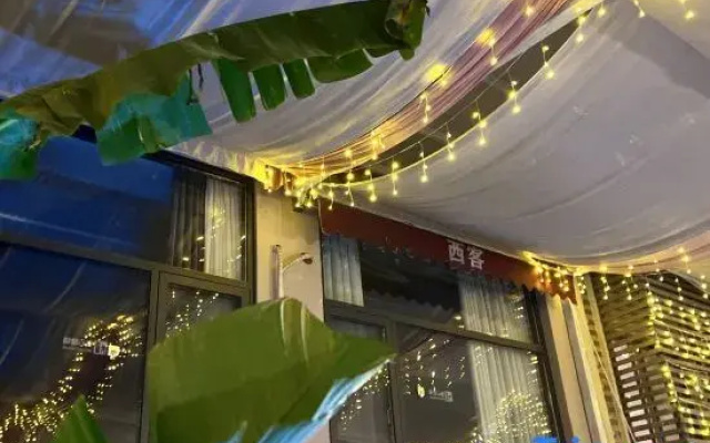 Xi Hotel