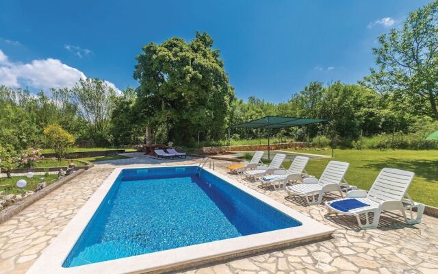 Nice Home in Malinska With Wifi and 3 Bedrooms