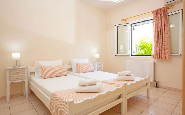 Laconia Domus - Papadianika