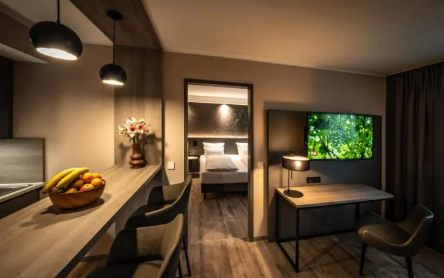LOGINN Hotel Stuttgart Zuffenhausen