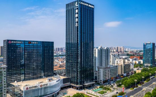 Lavande Hotel (Yantai Jinshatan Seaside Bathing Beach Branch Store) – Outside – Yantai
