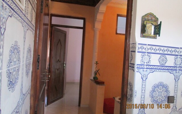 Zwina Appart, A Small, Cozy Family Nest