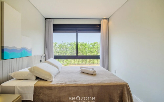 Modern House With Pool Next to Surfland Roi00