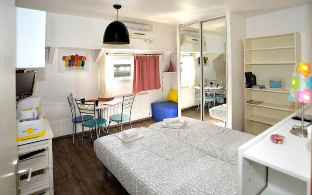 Studio Pniche pour 2 personnes, insolite et charmant