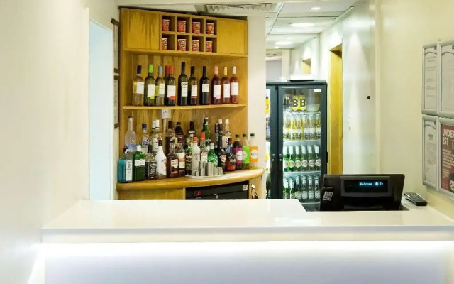 Travelodge Bristol Central