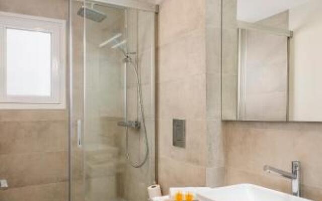 Genteel Home Velarde