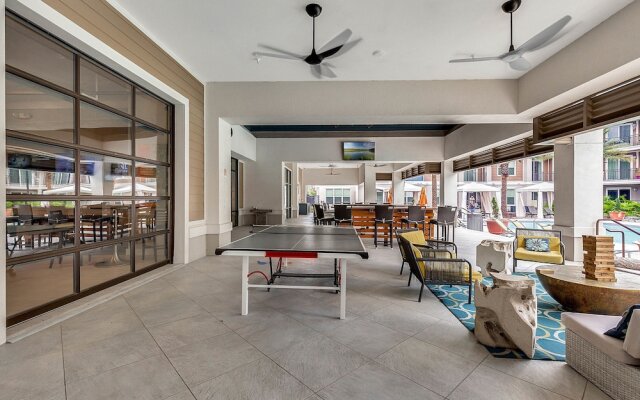 Universal Studios - Disney Apartments by Nuovo