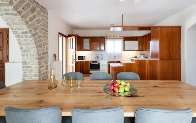 Sun and Salt 3bedroom House