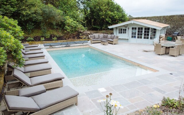 Moscar Lodge