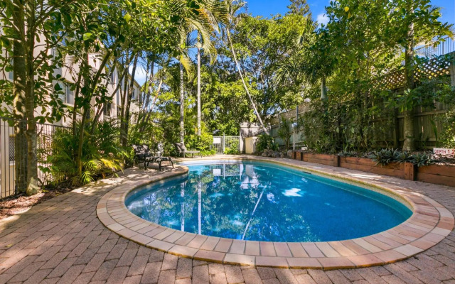 2 Nereus Easy Living in Great Location