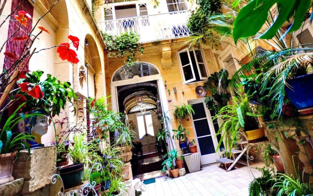 Palazzo Valletta Suites