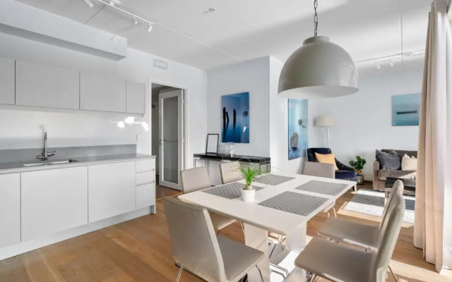 Wright Apartments