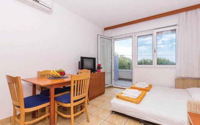Stunning Home in Dramalj With Wifi and 1 Bedrooms