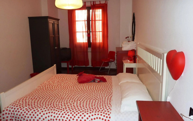 Antica Porta delle Cinque Terre