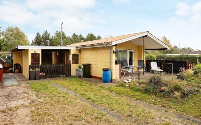 Secluded Holiday Home in Rødby With Terrace