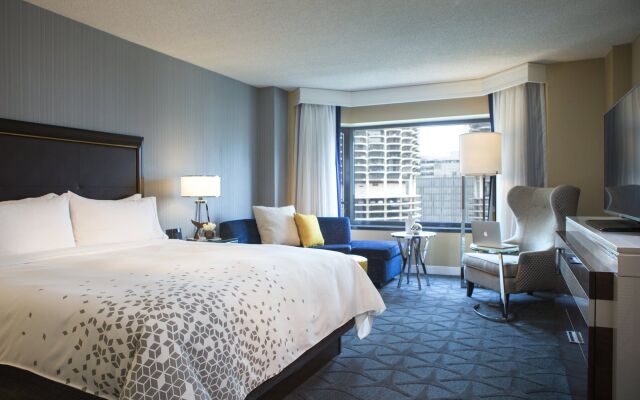 Renaissance Chicago Downtown Hotel