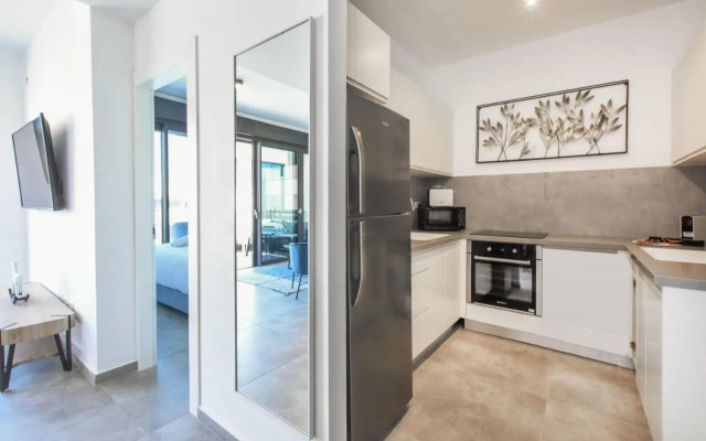 Beautiful 2BR Penthouse in Mendele 7 by HolyGuest