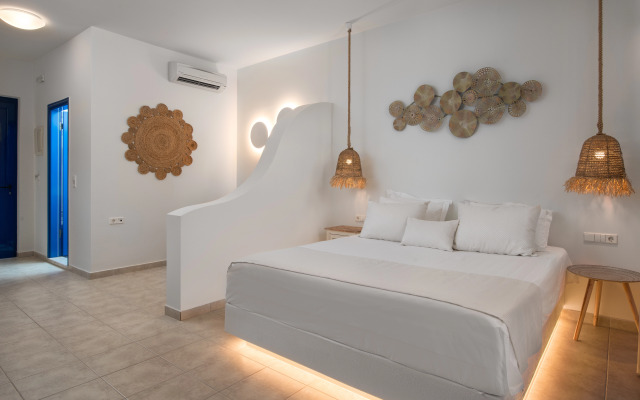 'Lindian Myth' Sea View Studios