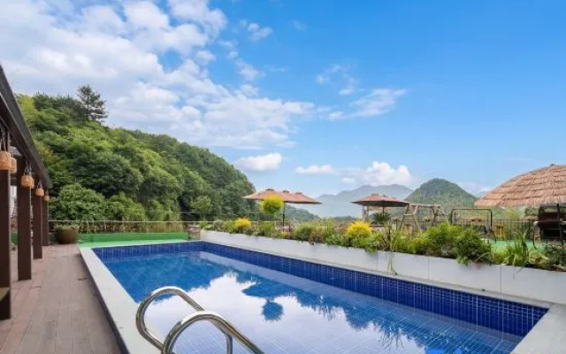 Yunci Zhuyuan SUNRISE·MOUNTAIN Sunrise Mountain Cloud Sea Scenic Homestay (Jiangnan Tianchi) – Pool – Huzhou